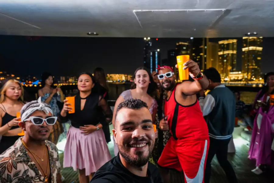 Dubai Yacht Party