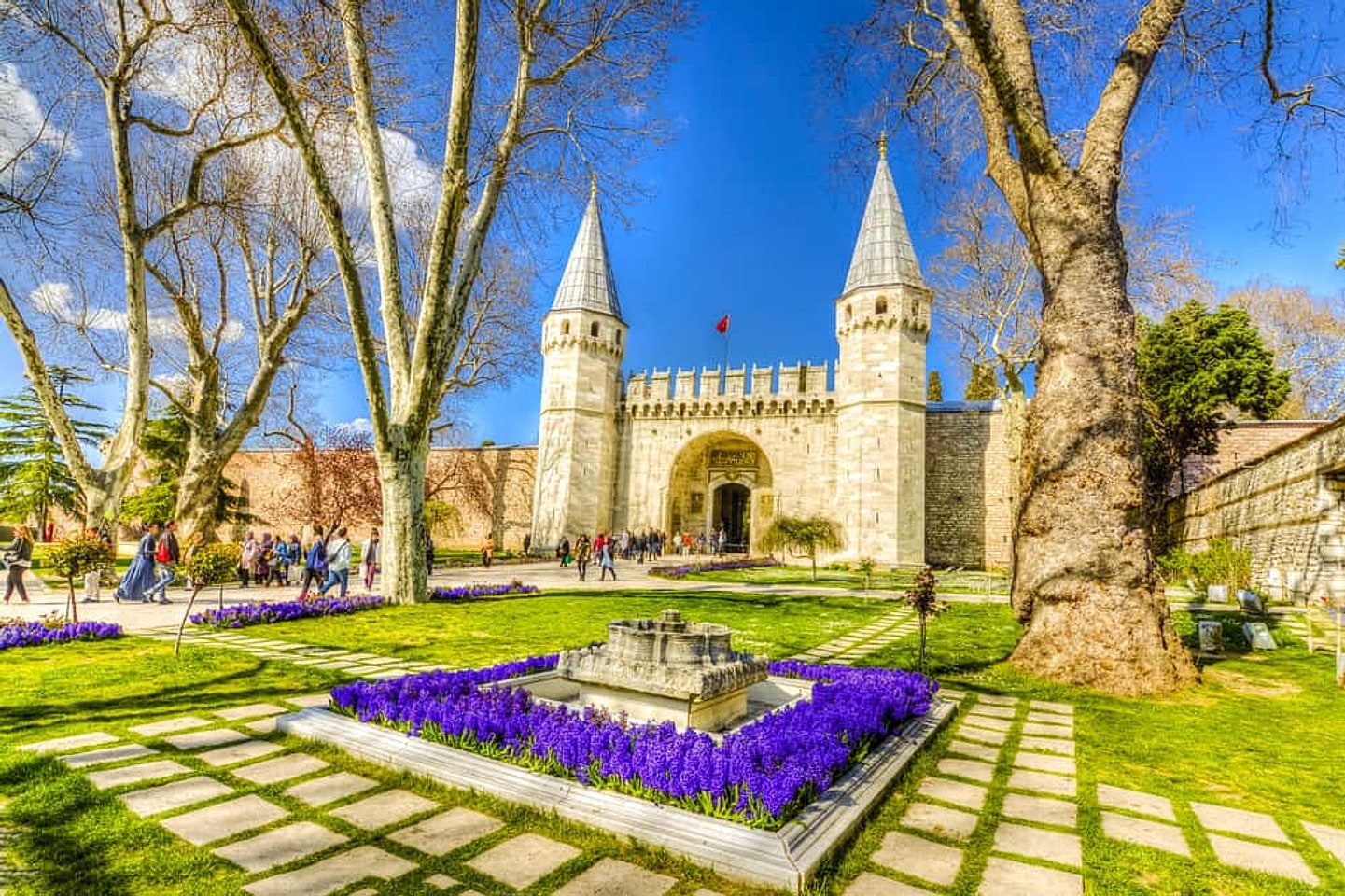 Colors of Istanbul Tour - Old City and Bosphorus